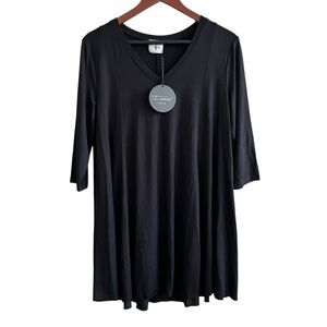 Inoah Black V-Neck A-Line Tunic Dress - Size Small